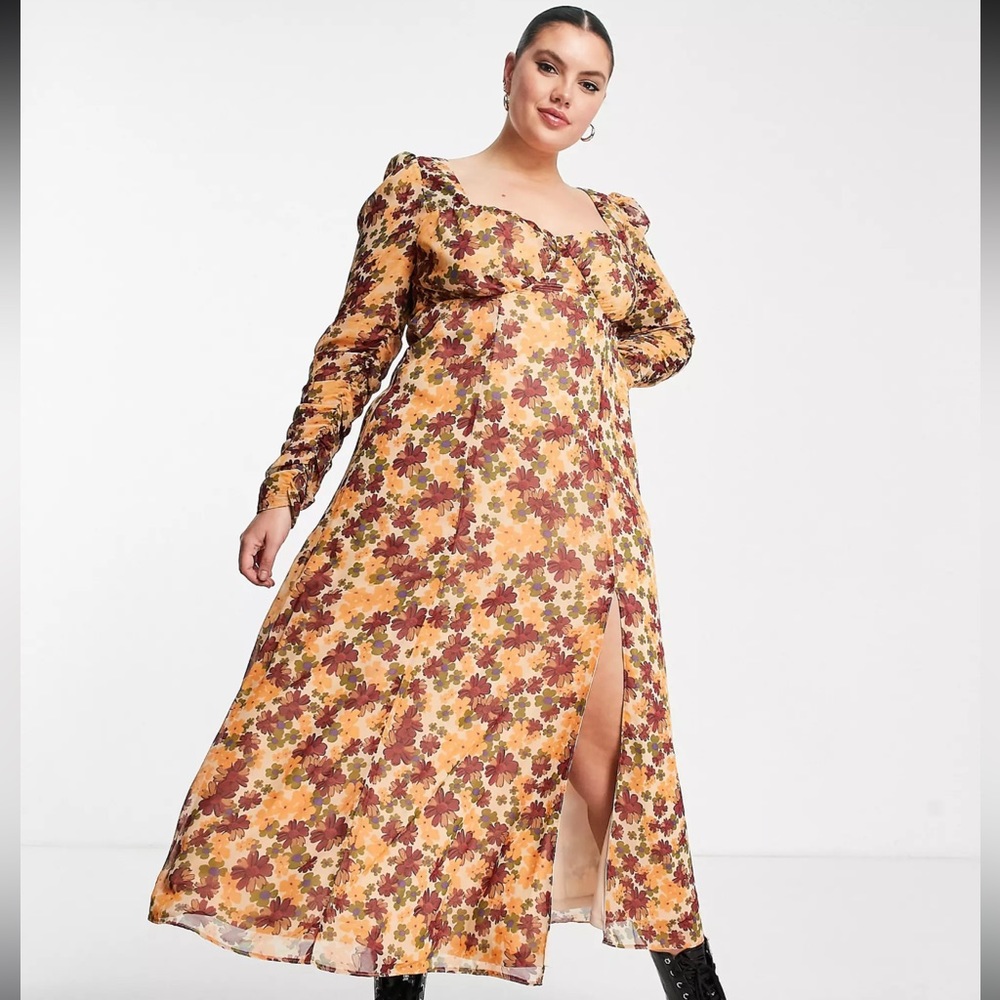 ASOS DESIGN Curve sweetheart neck ruched midi tea dress in floral print